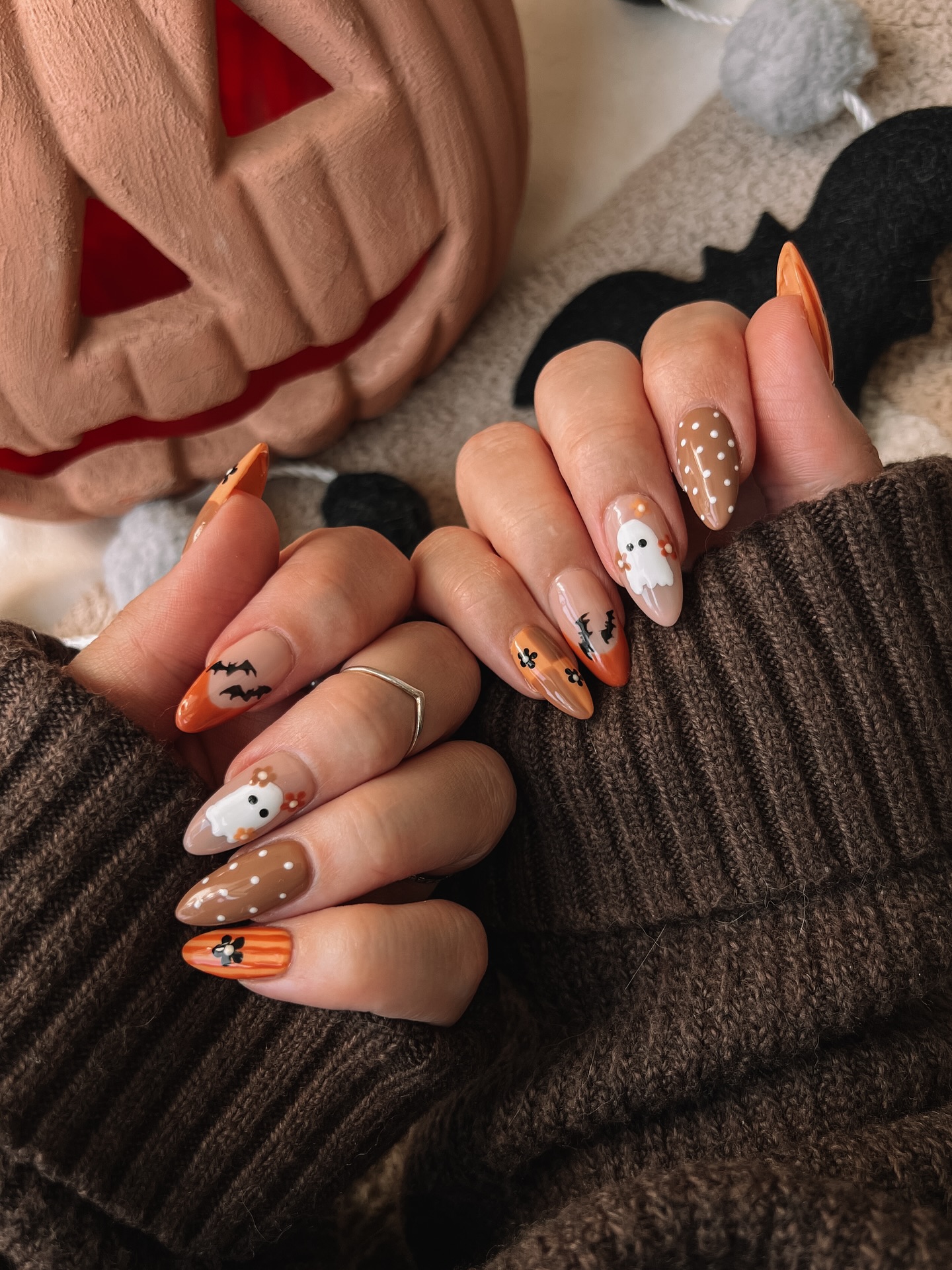 Halloween Nails 2026: Spooky Nail Art Ideas Your Clients Will Love