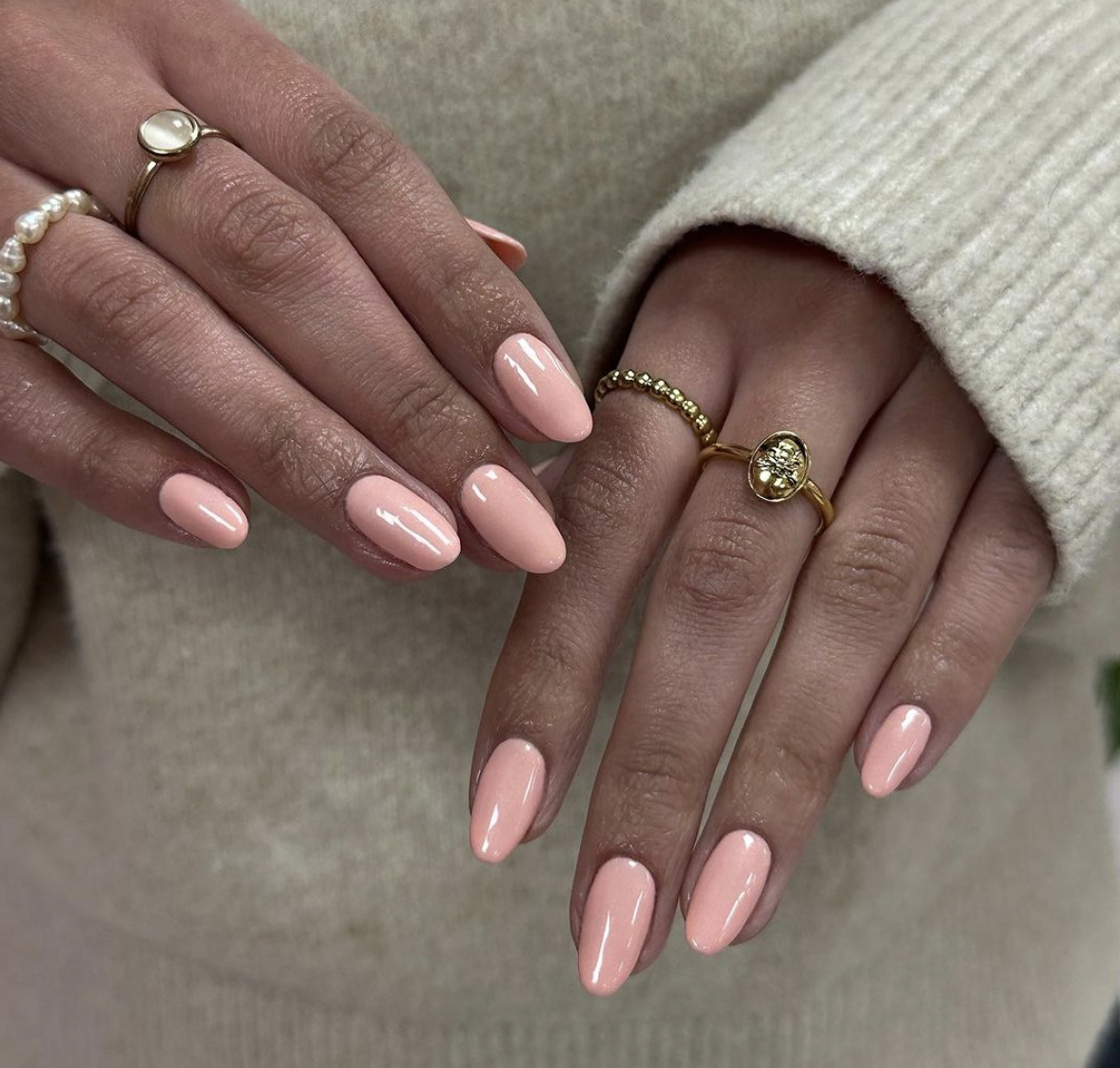 Pastel Peach Nails for Spring 2024 – Glitterbels Blog Takeover