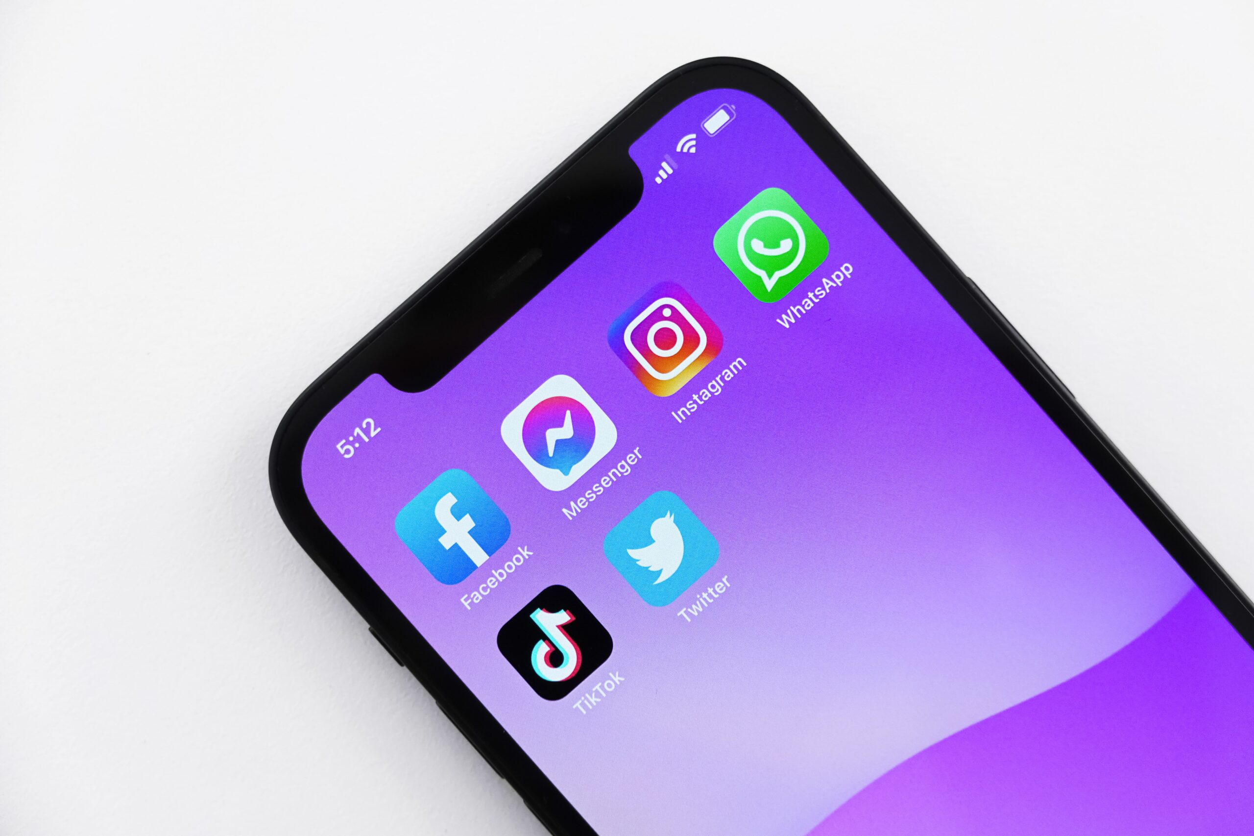 How to use TikTok and Instagram Reels as part of your salon marketing strategy