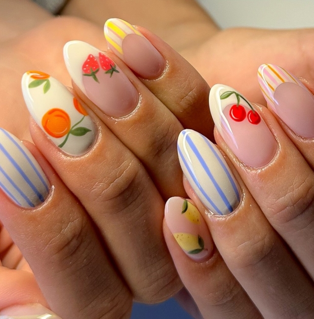 thumbnail image 2 of Silcare Complete Nail Reconstruction Kit – 10 Gel UV Colors, LED Lamp, Nail Art Cutter 2 of 4