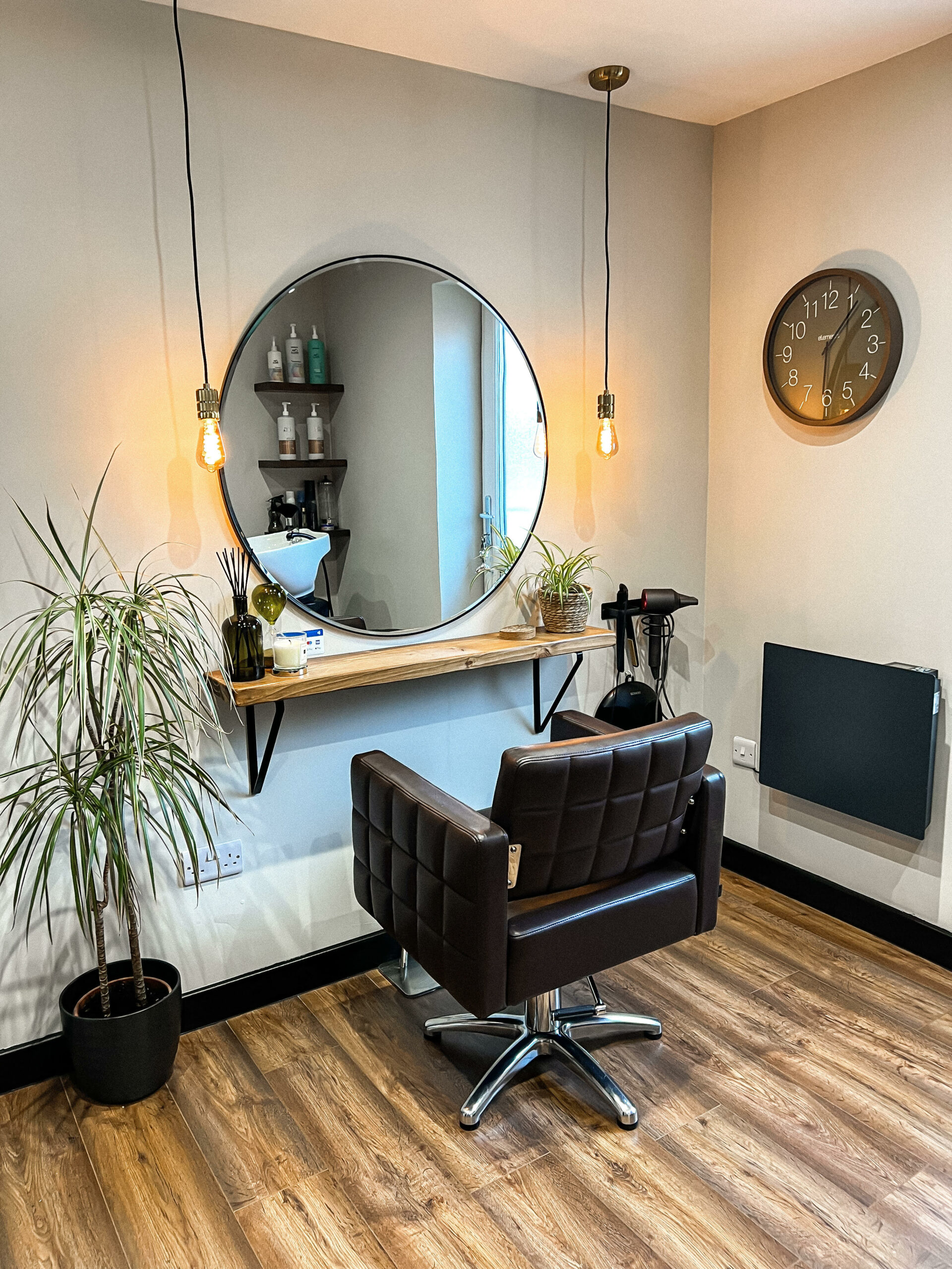 Top Ten Tips when Choosing a Salon Name