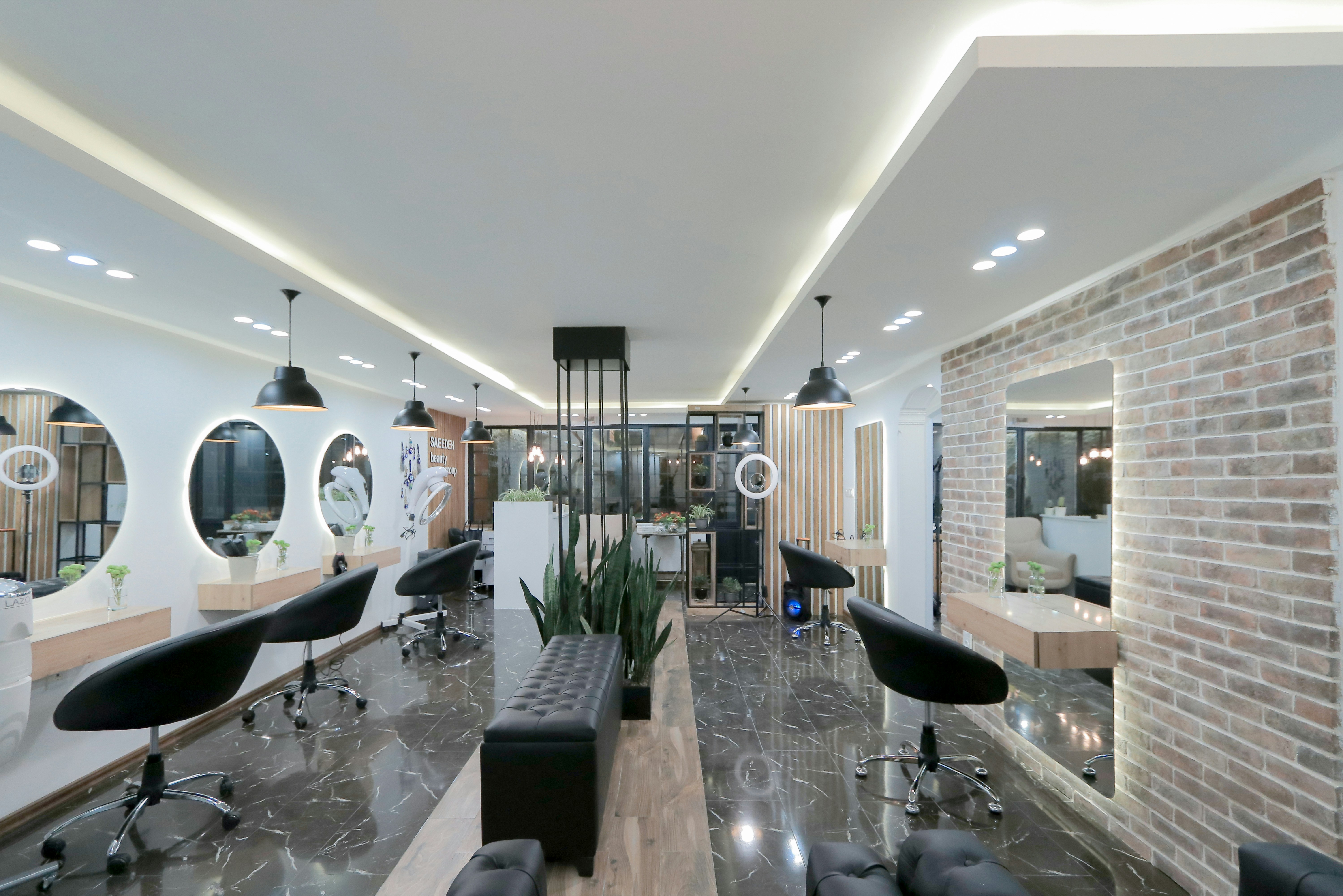 Spring Salon Interior Refresh: Furniture, Storage & Fresh Ideas