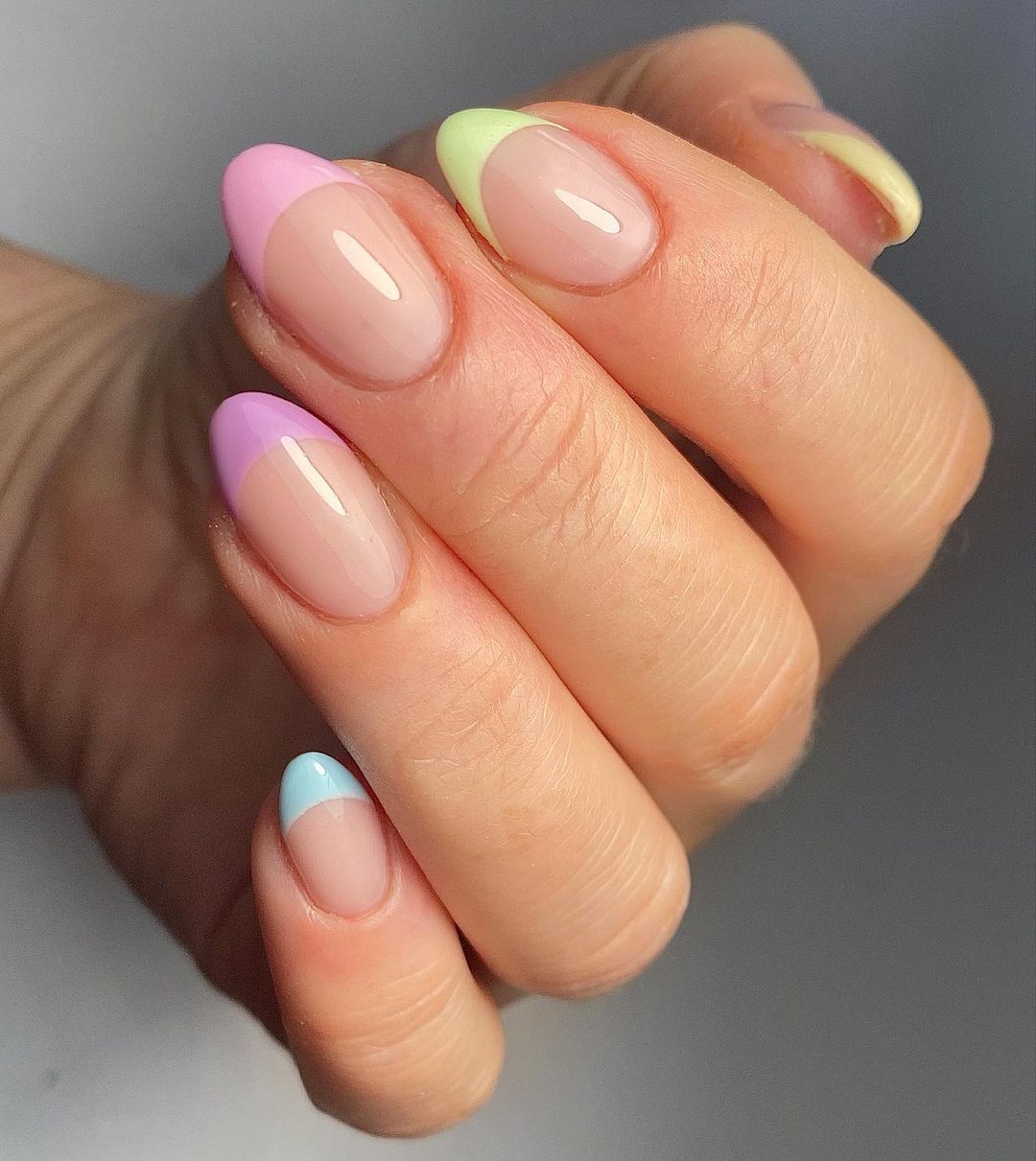 Colourful french manicure