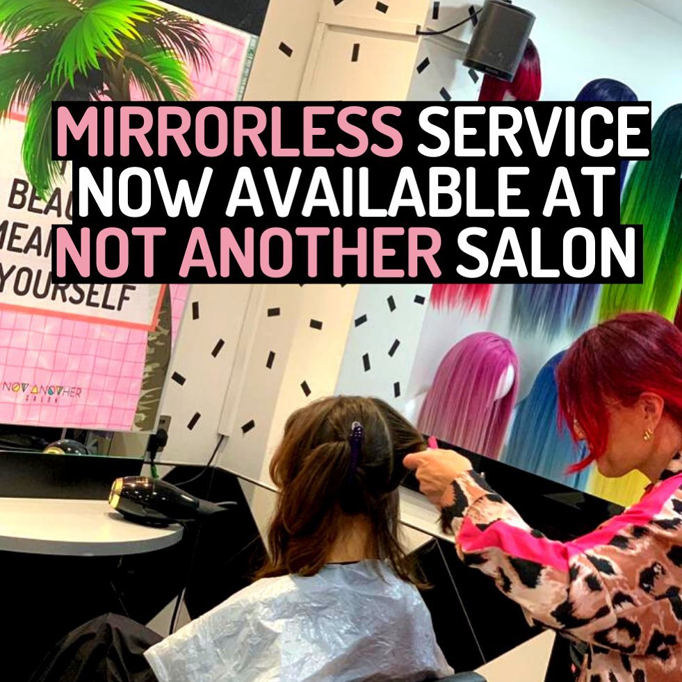 mirrorless service for your salon