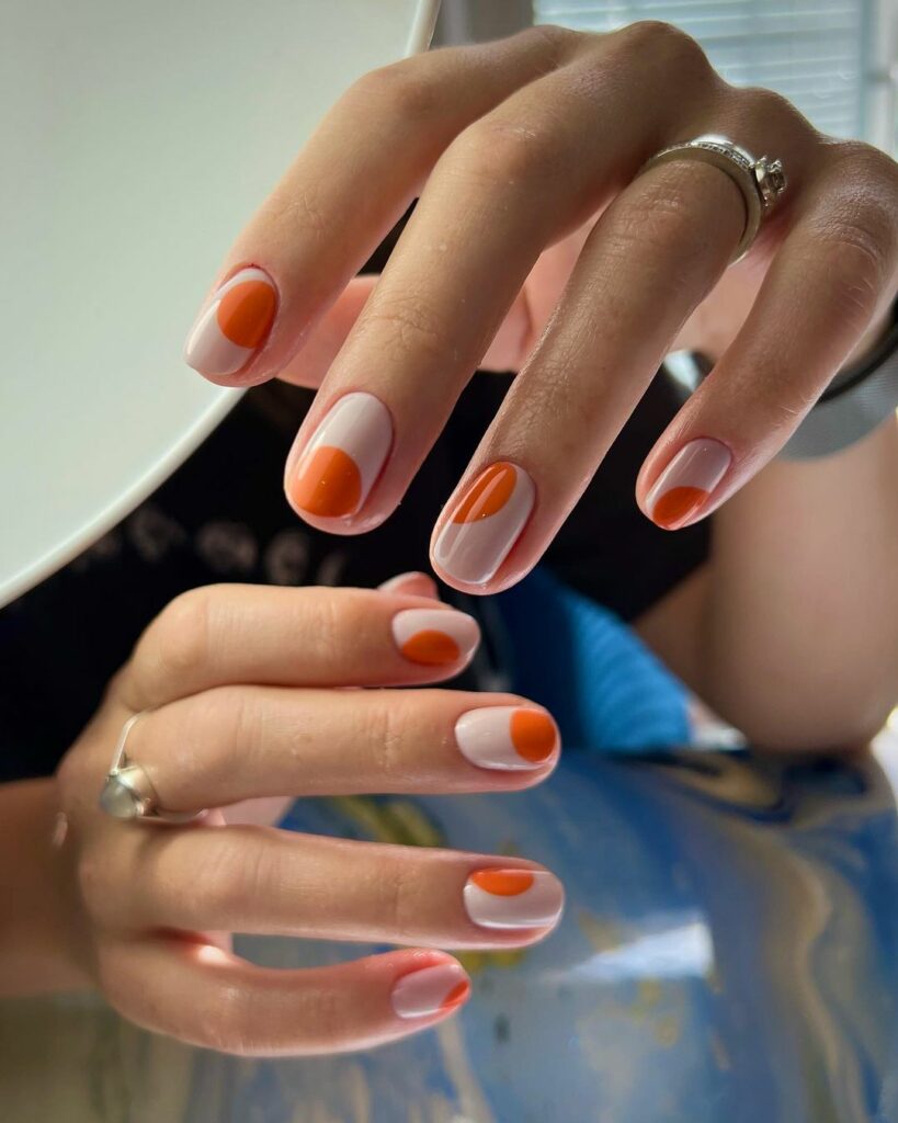orange autumn dots on nails for autumn