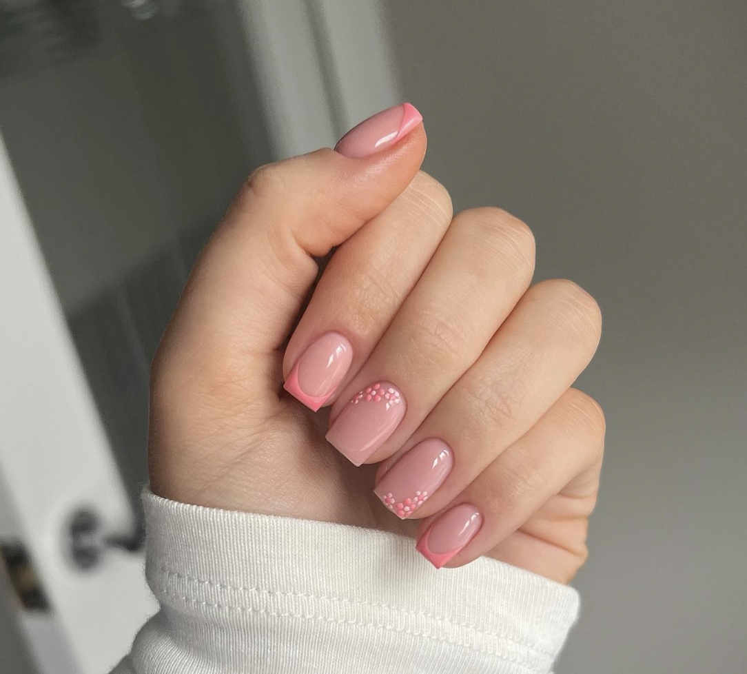 Image of pink square shape nails