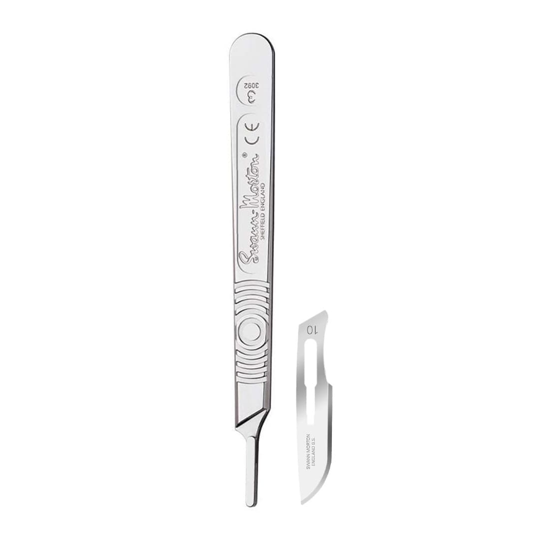 Swann Morton Scalpel Handle and 100 x No.10 Dermaplane Blades