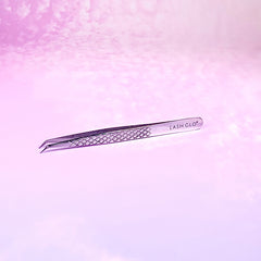 The Glo Co Mega Glo II Russian Volume Tweezer