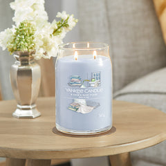 Yankee Candle Signature A Calm & Quiet Place Large Jar Candle
