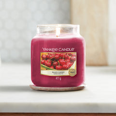 Yankee Candle Original Black Cherry Medium Jar Candle