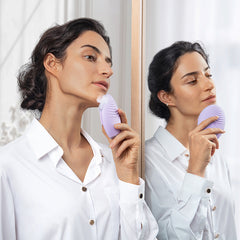 FOREO LUNA 4 Facial Cleansing Device Sensitive Skin