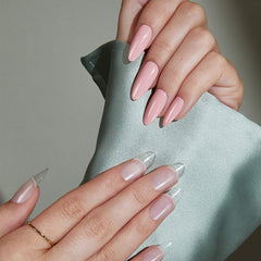 The GelBottle Inc DesignEx Pro™ Medium Soft Almond Tips Box of 600