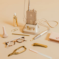 Willow E-File Pause Nude