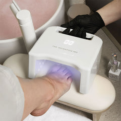 The GelBottle Inc Illuminate Portable LED Lamp