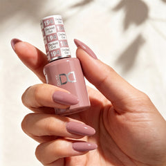 DND Pure Gel Polish Decked Out 194 15ml HEMA & TPO Free