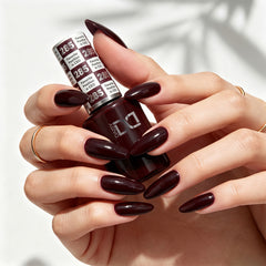 DND Pure Gel Polish Favorite Position is CEO 285 15ml HEMA & TPO Free