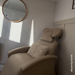 Lotus Monroe Eyebrow/Eyelash Beauty Bed Taupe