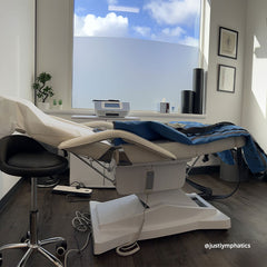 Lotus Darwin Motorised Beauty Bed