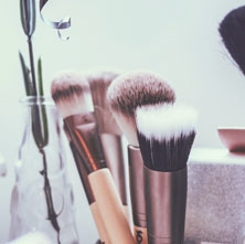 A picture of make up brushes