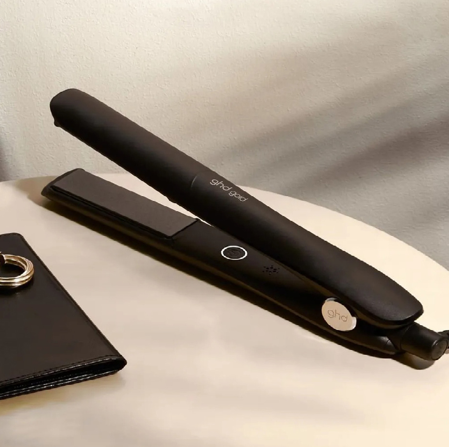 A picture of black straighteners